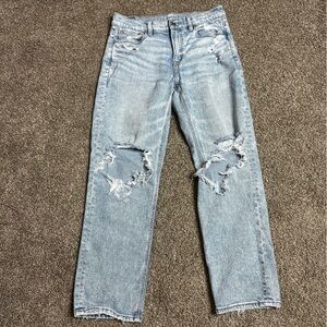 American Eagle Outfitters Light Blue Denim Distressed Jeans 🏀